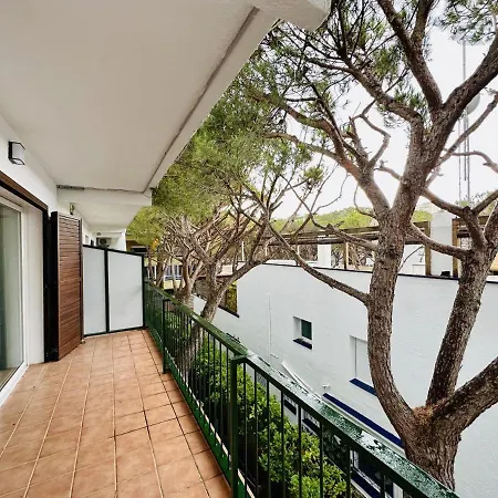 Apartment Paradis Costabravasi *