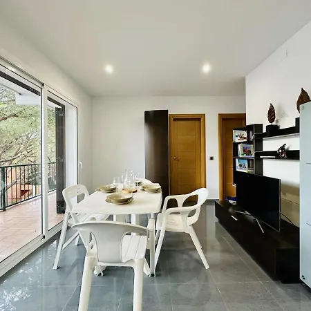 Paradis Costabravasi 公寓